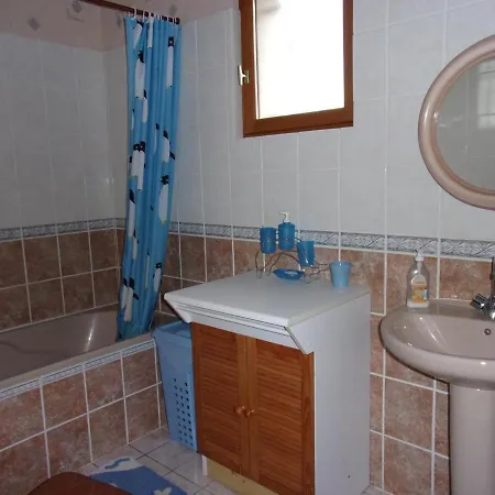 Ravissante Fermette Renovee Avec Jardin Clos, Cheminee Et Wifi - Animaux Acceptes - Fr-1-489-83 *