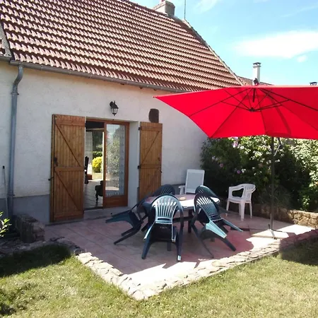 Hébergement de vacances Fermette Rénovée, Animaux Acceptés, Internet, Montluçon Proche - Fr-1-489-83